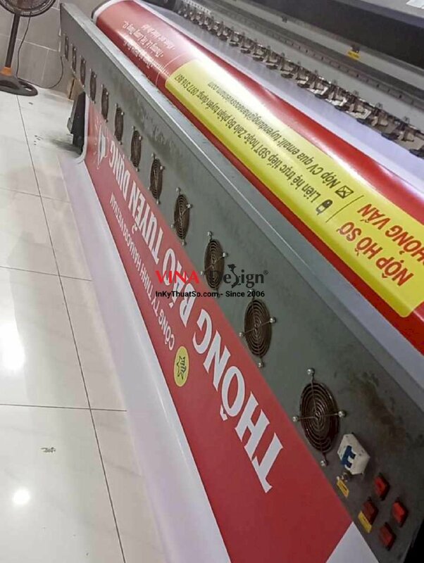 In băng rôn Thông Báo Tuyển Dụng nhân viên công ty sản xuất mỹ phẩm, in bạt hiflex dán biên - INKTS3699