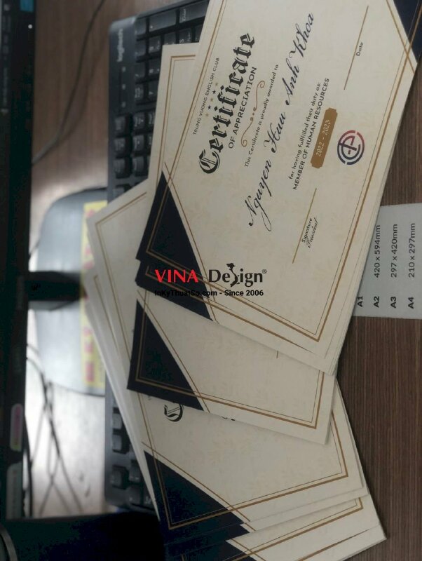 In giấy chứng nhận thành viên câu lạc bộ tiếng Anh - INKTS390