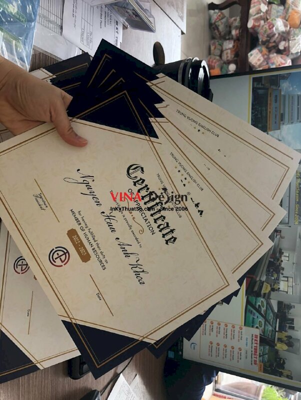 In giấy chứng nhận thành viên câu lạc bộ tiếng Anh - INKTS390