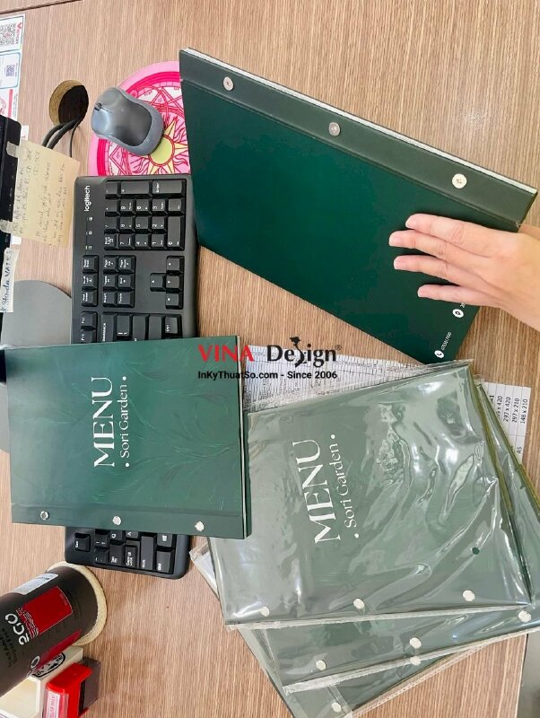 In menu bìa bồi cứng nhà hàng sân vườn, cafe, vườn bia - INKTS829