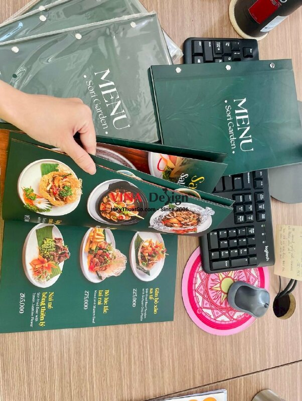 In menu bìa bồi cứng nhà hàng sân vườn, cafe, vườn bia - INKTS829