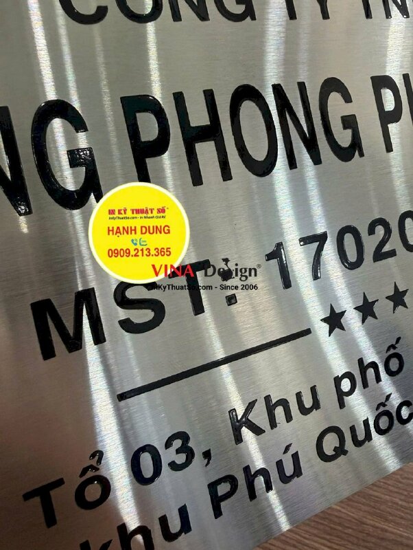 In UV trên nhôm xước Bảng tên công ty, làm bảng inox ăn mòn theo nội dung, hàng gửi đi An Giang từ TPHCM - INKTS3692