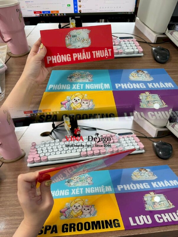 In bảng tên phòng cho Pet Shop & Spa grooming, phòng khám, bệnh viện thú y - INKTS3769