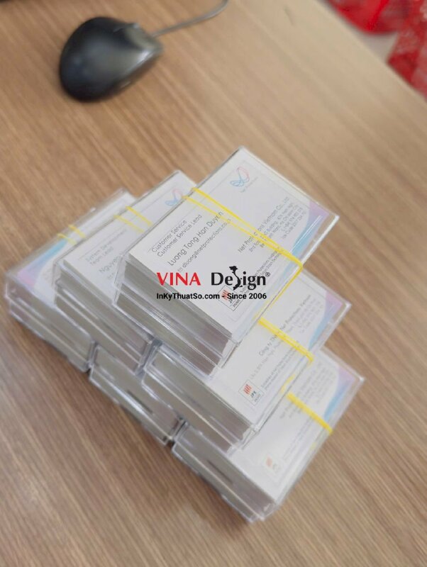 In danh thiếp tiếng Anh cho nhân viên công ty Nhật tại TPHCM, in card visit giấy B300gsm - INKTS3708