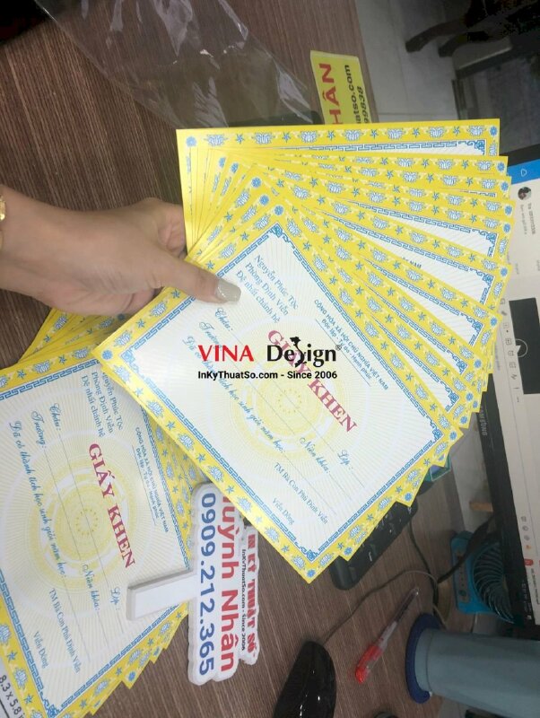 In giấy khen học sinh cho họ tộc - INKTS570