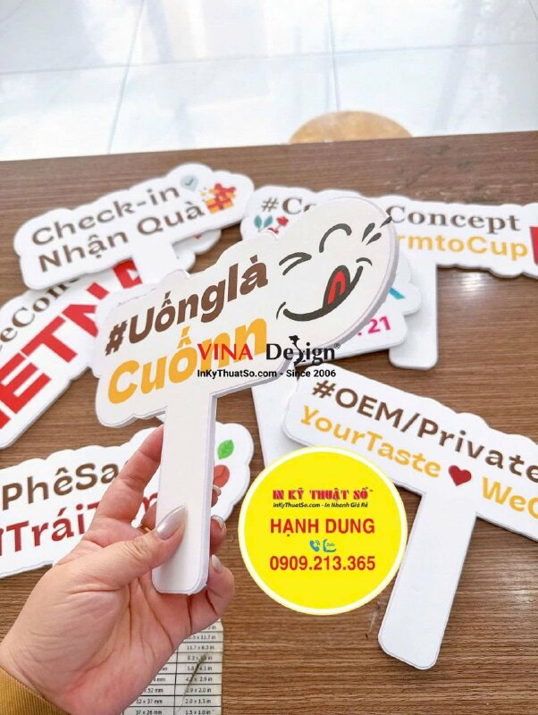 In hashtag cầm tay Checkin sự kiện Café Show Vietnam - INKTS3753