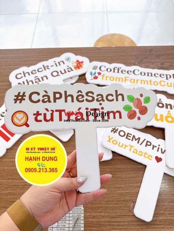 In hashtag cầm tay Checkin sự kiện Café Show Vietnam - INKTS3753