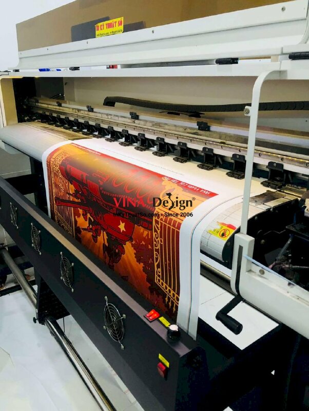 In Poster 30/4 xe tăng húc đổ cổng dinh độc lập, in khổ lớn - INKTS3774