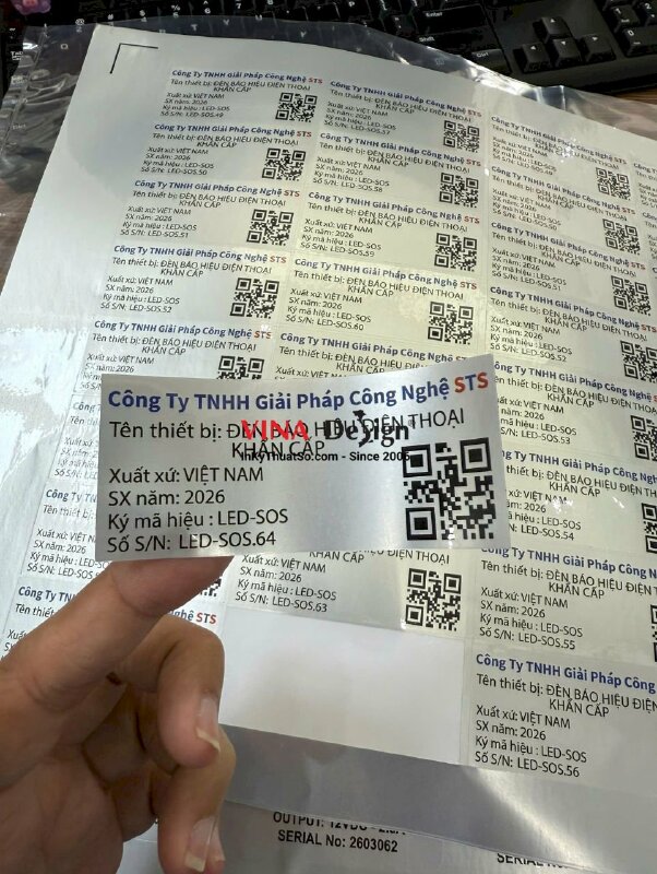 In tem bạc dán thiết bị Đèn báo hiệu điện thoại khẩn cấp, dàn file in lên khổ A3, có bế - INKTS3718