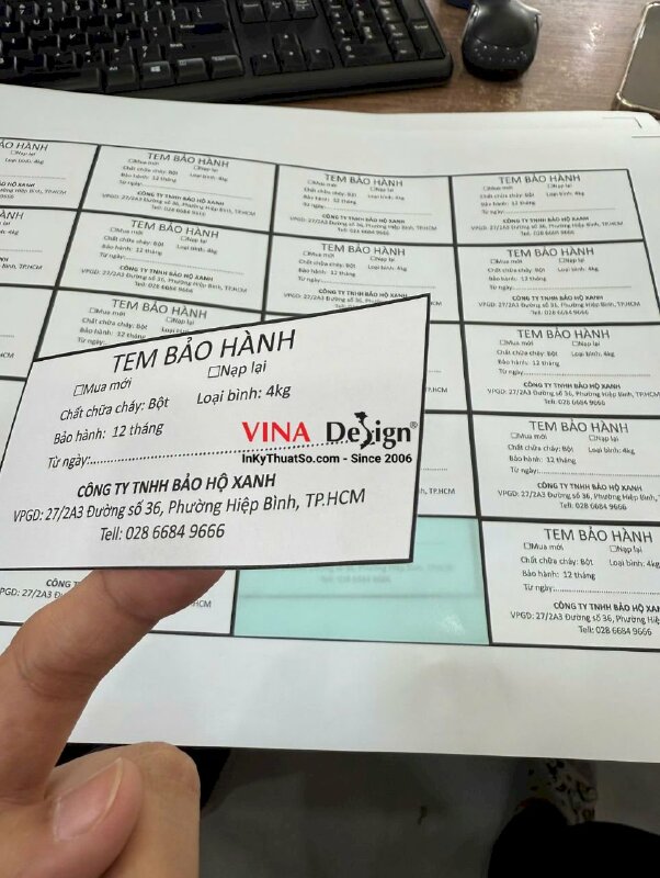 In tem bảo hành dán bình chữa cháy, in Decal giấy Fort, bế giữ viền đen - INKTS3717