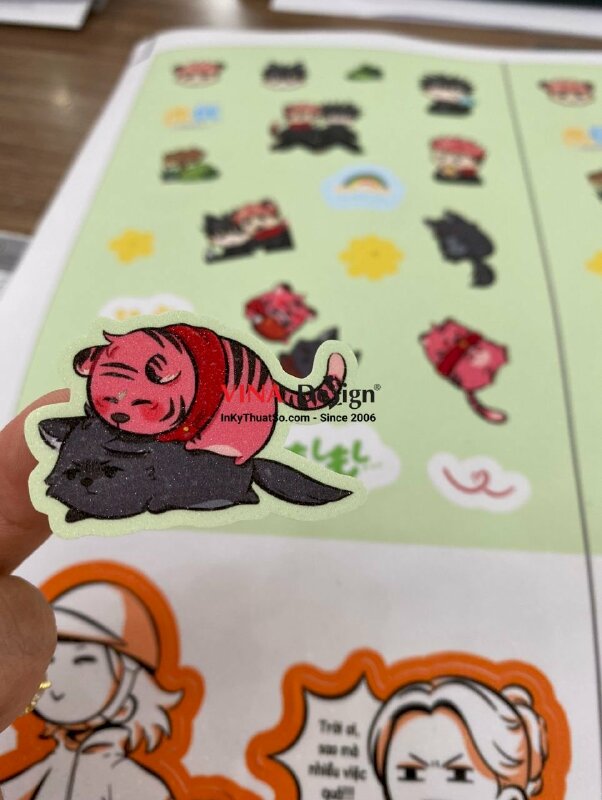 In tem Decal sữa mực dầu, cán mờ, kim sa bế thành phẩm - INKTS337