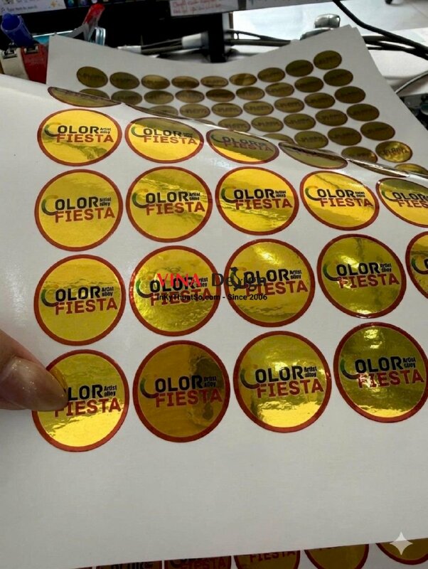 In tem xi vàng hình tròn, đường kính 3cm cho sự kiện hội chợ Festival lễ hội màu sắc - INKTS3732