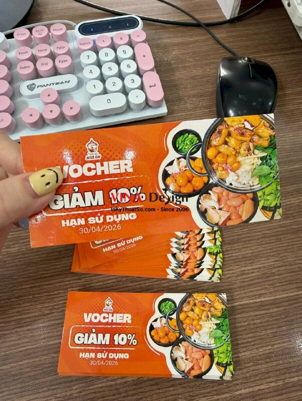 In Voucher giảm giá quán lẩu, in 2 mặt giấy C250gsm, cán màng bóng - INKTS3745