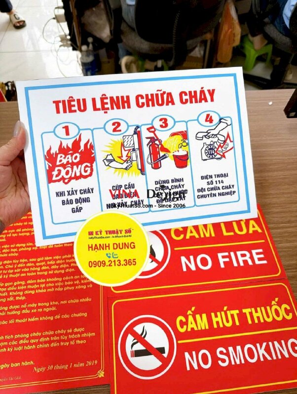 In bảng formex Tiêu lệnh PCCC, Cấm bán thuốc lá, rượu bia cho cửa hàng Tạp Hóa - INKTS3783