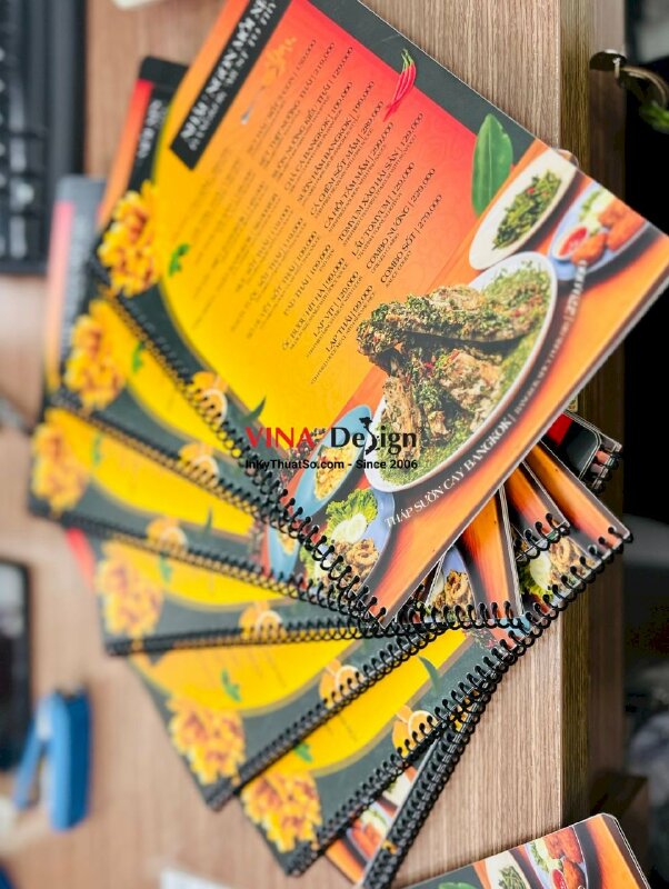 In menu nhà hàng Thái Lan, in thực đơn nhựa chống thấm, chống trầy xước cong vênh - INKTS842