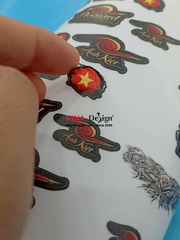 In sticker set decal sữa cán màng mờ, bế theo viền, dàn file in lên khổ 0.5m2 - INKTS3781