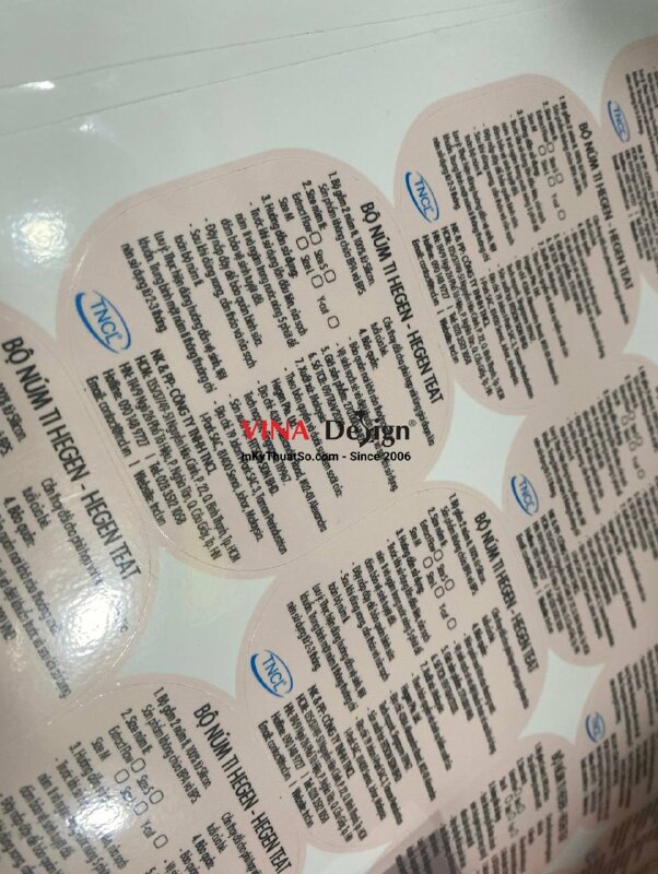 In tem decal sữa, mực dầu, cán bóng, bế thành phẩm - INKTS302