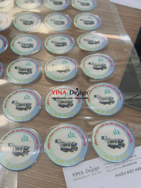 In tem DTF UV logo công ty cho thuê xe cẩu, sửa chữa máy móc thiết bị công trình  - INKTS3780