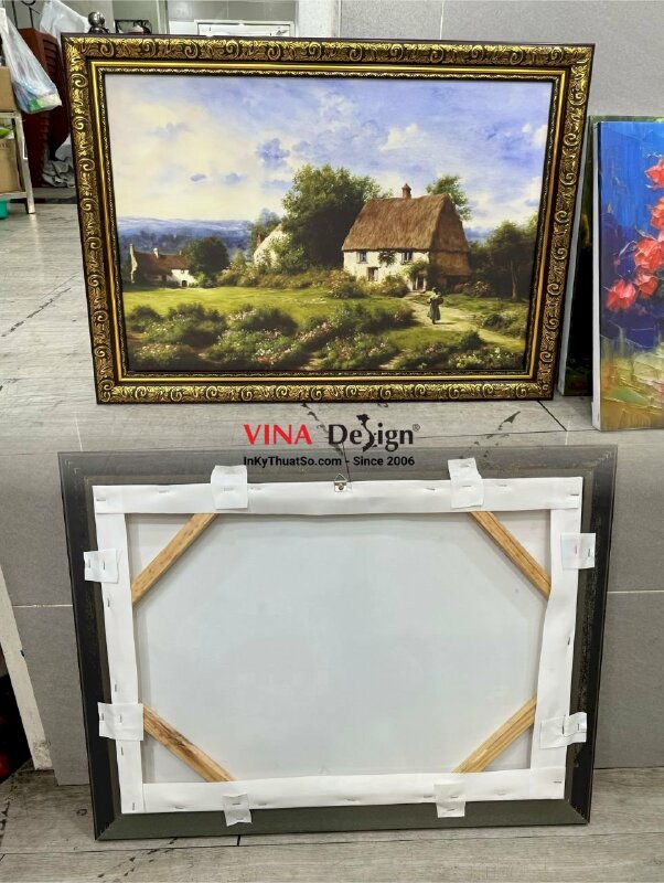 In tranh treo tường canvas khổ lớn đóng khung sexy, khung hoa văn - INKTS320