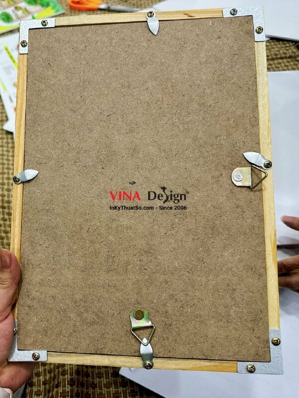 In bằng khen nhân viên bán hàng tốt nhất năm, giấy khen lồng sẵn khung gỗ mặt kính - INKTS1148