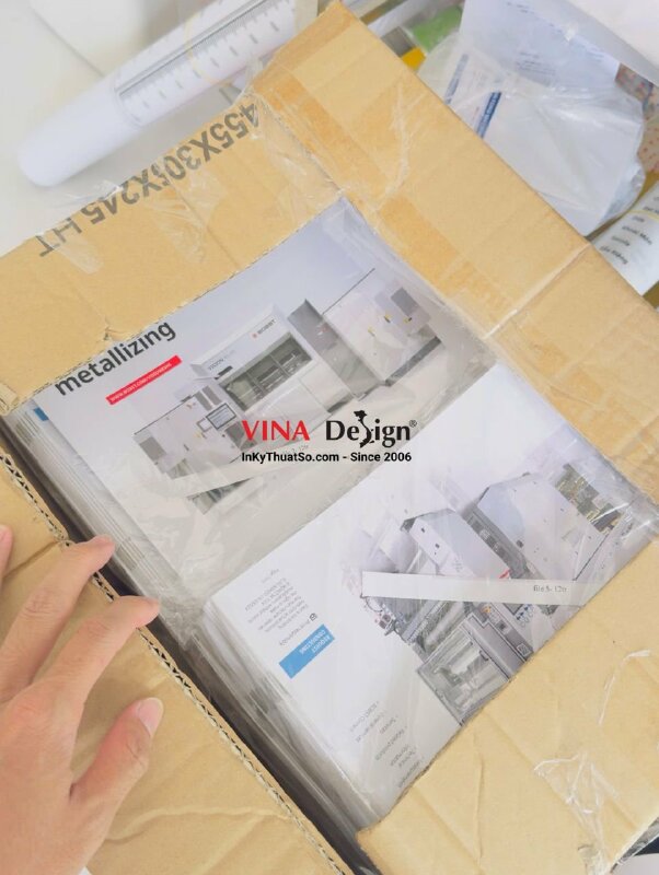 In Catalogue 12 trang 250 cuốn ruột C200gsm bìa C150gsm cán mờ 2 mặt - INKTS20