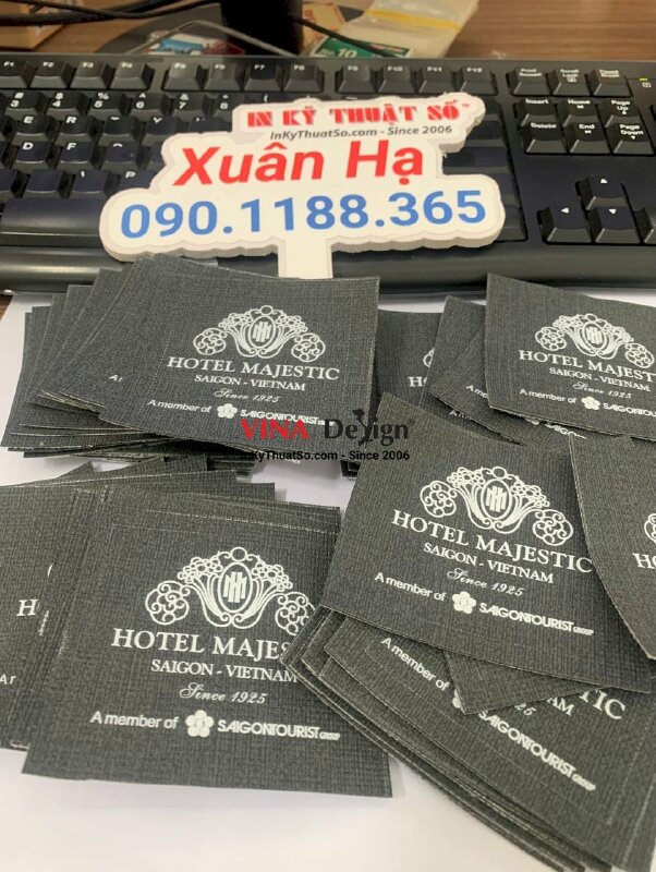 In lên da logo khách sạn, in chữ lên da (tấm da khách hàng cung cấp) - INKTS989
