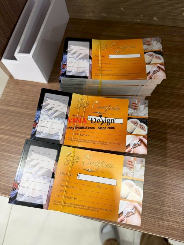 In phiếu Nails Gift Certificates Available, name card tích điểm Point card, hàng gửi đi Canada từ TPHCM - INKTS3832