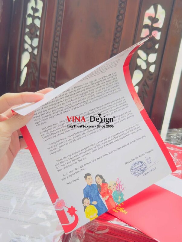 Set bao thư & thiệp chúc mừng Ngày Gia Đình Việt Nam cho công ty nhà mạng viễn thông, hàng gửi từ TPHCM đi Campuchia - INKTS3820