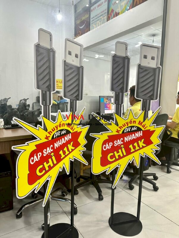Chân standee ngoài trời mô hình sản phẩm quảng cáo khuyến mãi - INKTS892
