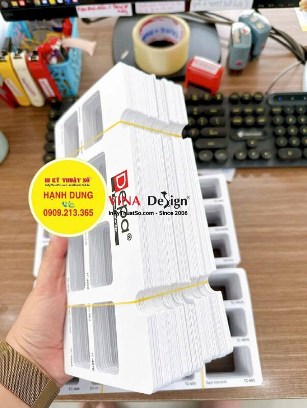 In catalogue & tag tên mã màu sơn công nghiệp, cấn gấp, gắn dây treo, in offset - INKTS3848