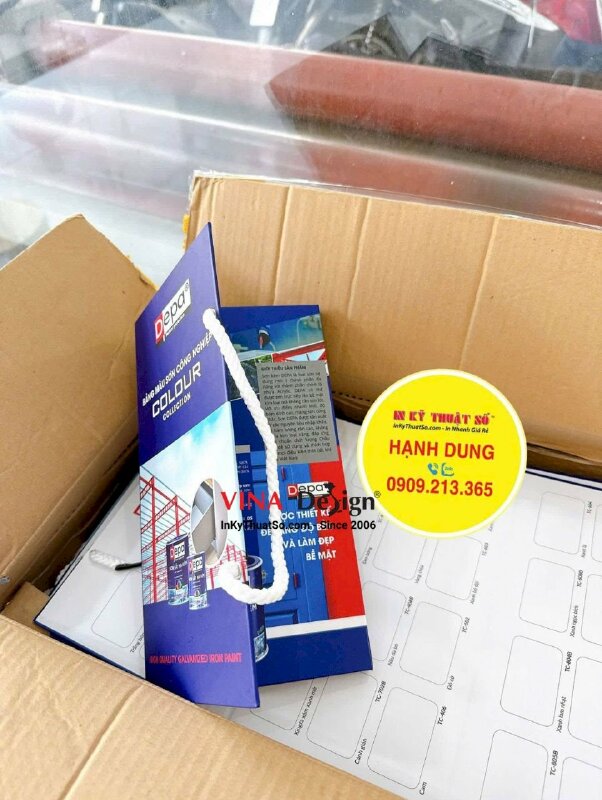 In catalogue & tag tên mã màu sơn công nghiệp, cấn gấp, gắn dây treo, in offset - INKTS3848