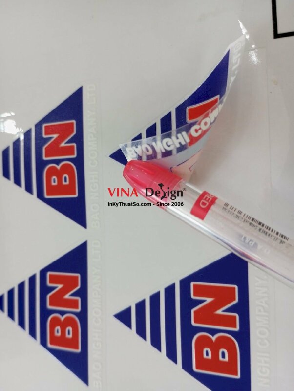 In logo công ty thiết bị công nghiệp, in tem logo hình tam giác - INKTS865