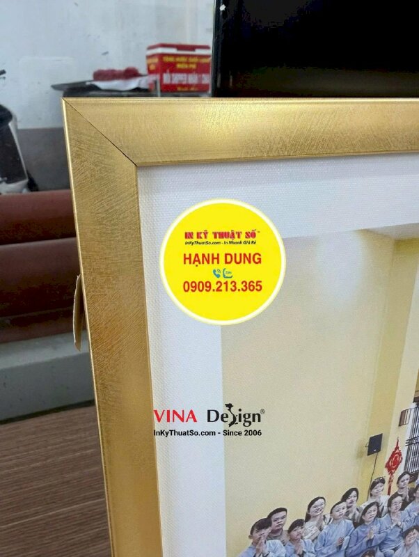 In ảnh kỷ niệm Khóa tu ngày an lạc tại Chùa, tranh Canvas mực dầu bóng, đóng khung viền vàng - INKTS3870