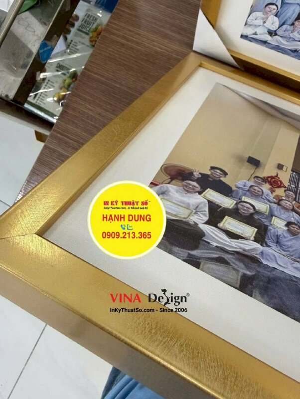 In ảnh kỷ niệm Khóa tu ngày an lạc tại Chùa, tranh Canvas mực dầu bóng, đóng khung viền vàng - INKTS3870