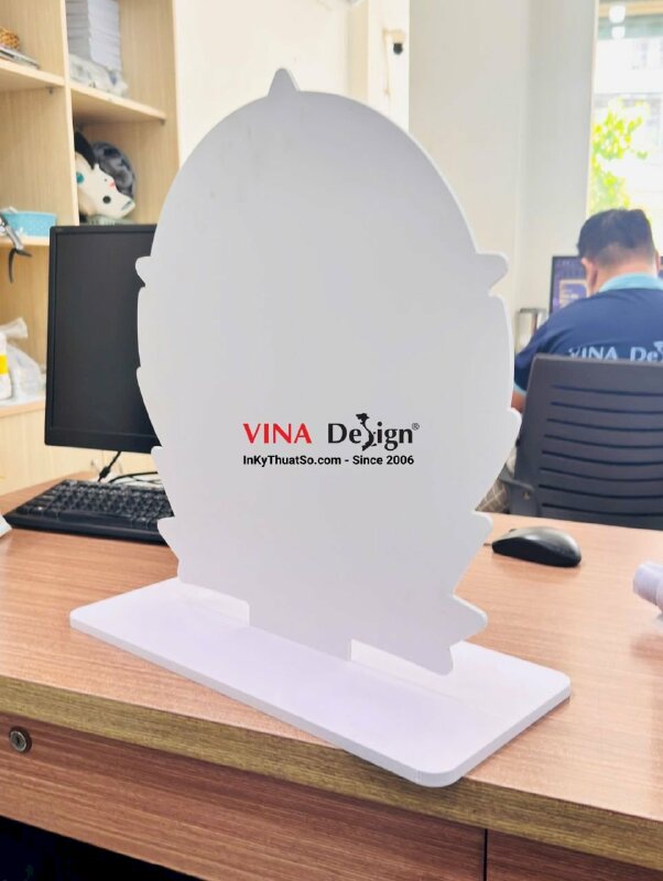 In standee Formex để bàn logo giải đấu cầu lông badminton - INKTS3895