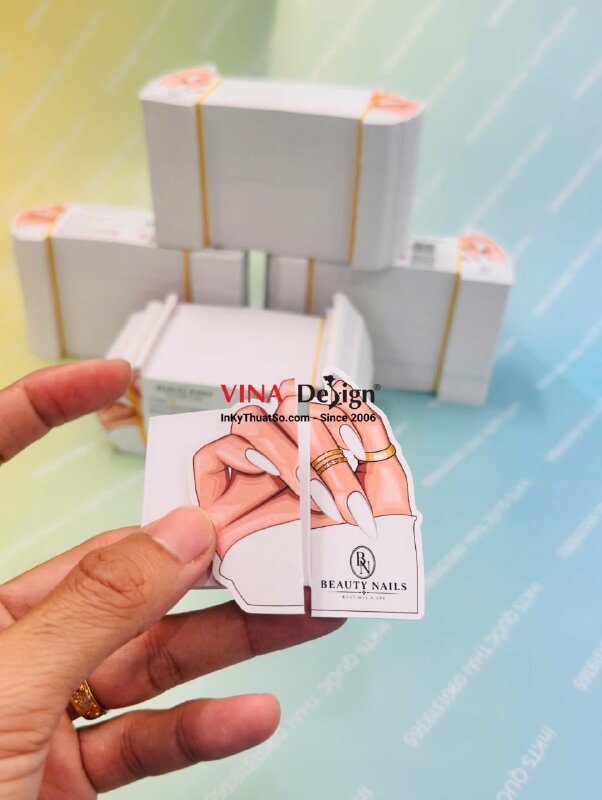 In tờ rơi gấp kẹp lên kính xe ô tô, tờ rơi tag gấp quảng cáo Nail Spa, hàng gửi đi Canada - INKTS3891