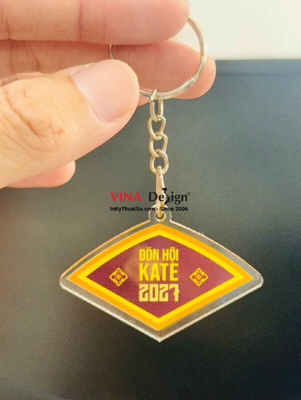 Làm móc khoá Mica in UV 2 mặt làm quà tặng lưu niệm mừng lễ Katé - INKTS3894