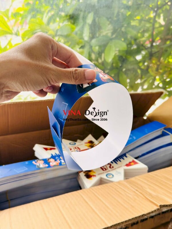 In băng rôn giấy cổ vũ, đeo đầu sự kiện chào mừng Quốc khánh 2/9, chào năm học mới 5/9 Back to school - INKTS3908