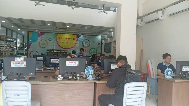 Nhân viên kế toán bán hàng tại Công ty In Kỹ Thuật Số