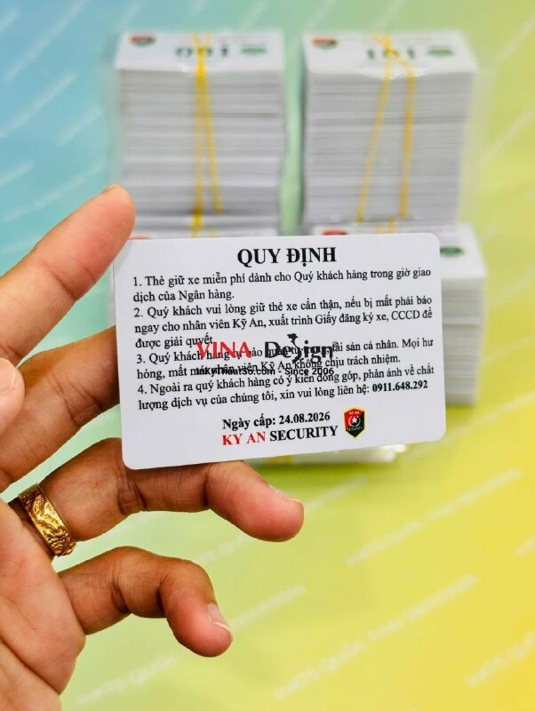 In thẻ giữ xe nhựa PVC cho công ty dịch vụ an ninh, có đánh số nhảy 2 vị trí - INKTS3910