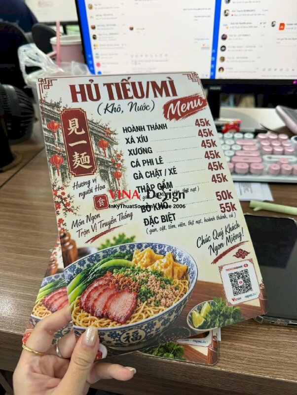 In menu quán hủ tiếu mì, tấm menu cầm tay nhựa dày in 2 mặt, cán mờ - INKTS3914