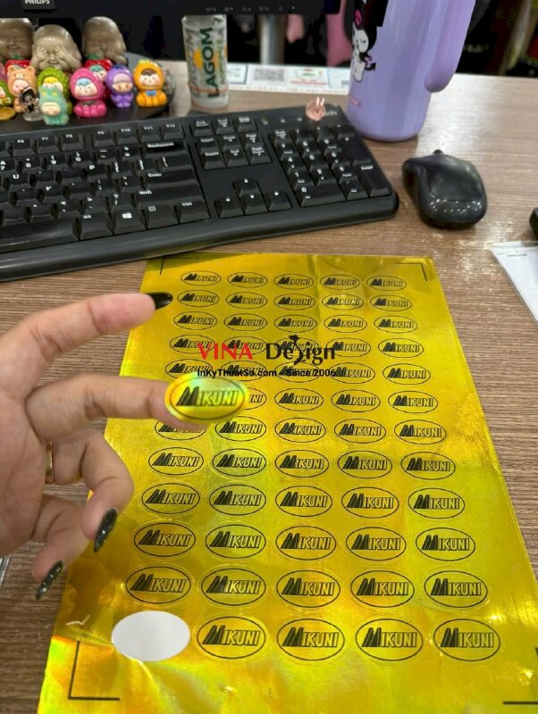 In tem xi vàng dán linh kiện và thiết bị cho xe máy, ô tô, động cơ và thiết bị kiểm soát - INKTS3927